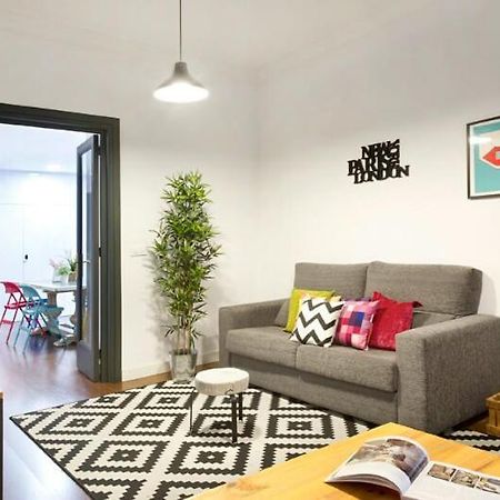 Traveller House Apartment Barcelona Ngoại thất bức ảnh