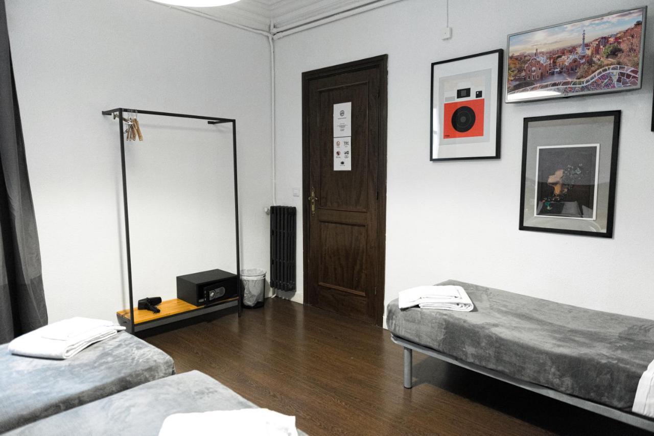 Traveller House Apartment Barcelona Ngoại thất bức ảnh