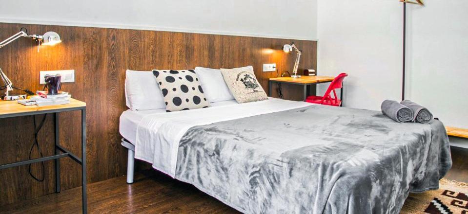 Traveller House Apartment Barcelona Ngoại thất bức ảnh