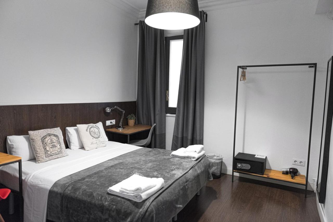 Traveller House Apartment Barcelona Ngoại thất bức ảnh