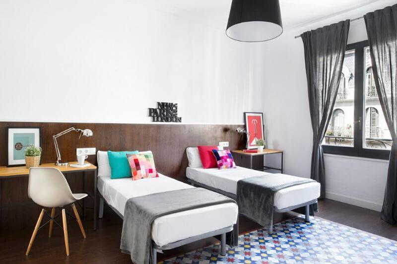 Traveller House Apartment Barcelona Ngoại thất bức ảnh