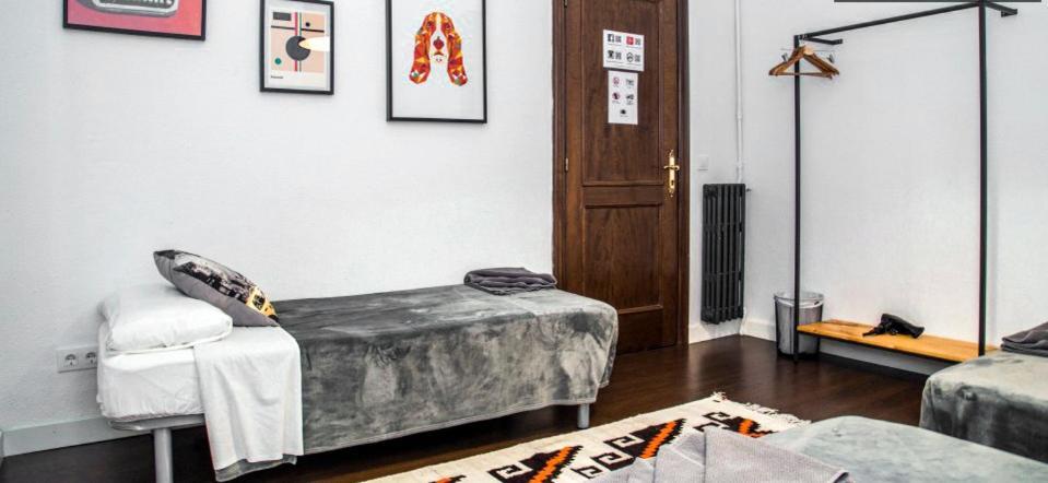 Traveller House Apartment Barcelona Ngoại thất bức ảnh